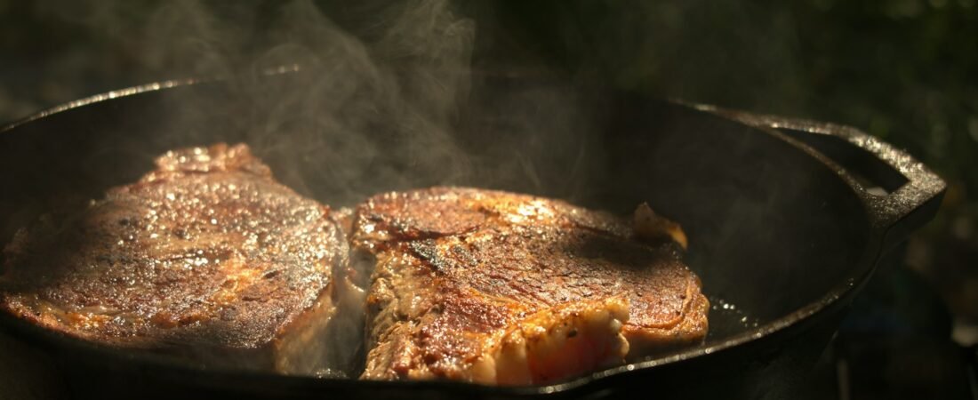 How to Cook a Steak in a Cast Iron Skillet: The Method That Actually Works