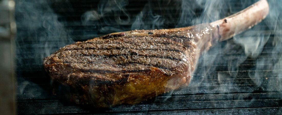 How to Cook a Tomahawk Steak: The Best Way to Handle This Show-Stopping Cut